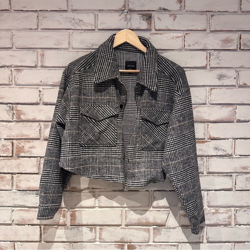 Love Tree Houndstooth Black and White Plaid crop jacket
